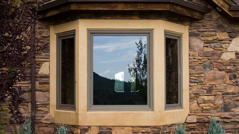 Replacement Bay & Bow Windows | Acclaim Windows | Renewal By Andersen